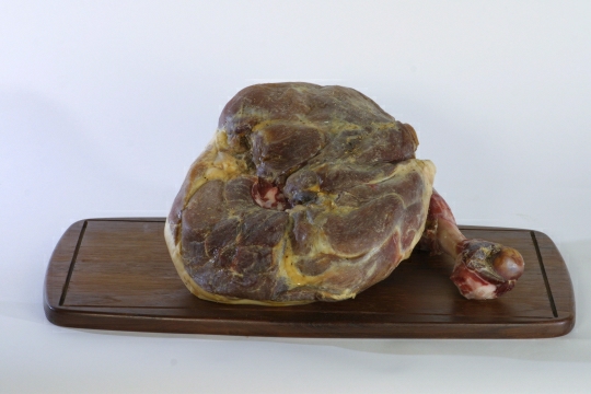 Sauerl. Knochenschinken luftgetrocknet, ca. 7kg