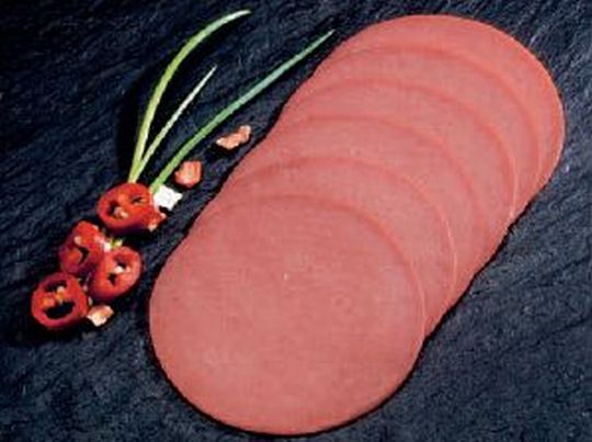 Cervelatwurst, staubfein, 90er Kaliber, 500g. geschnitten